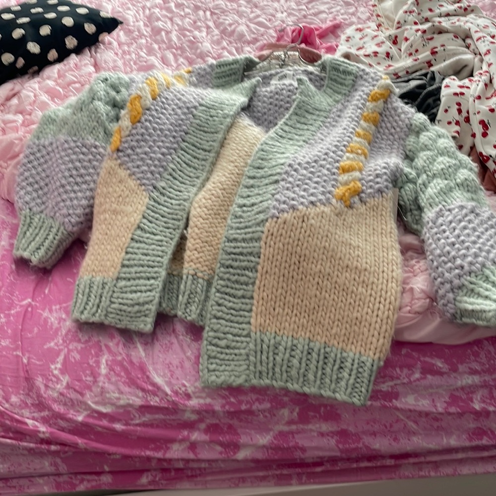 Sweather cardigan